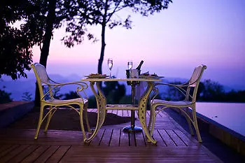Villa Mountbatten Bungalow- Thema Collection Kandy