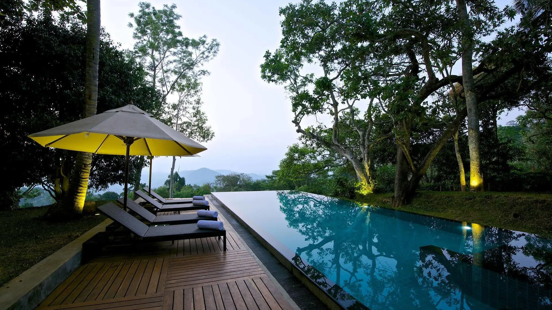 Mountbatten Bungalow- Thema Collection Kandy